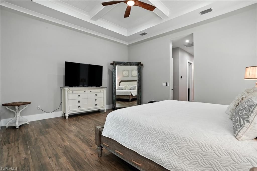 709 15th St Sw, Naples, FL 34117 Photo