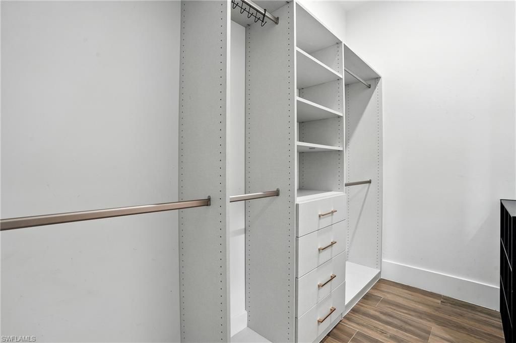 709 15th St Sw, Naples, FL 34117 Photo