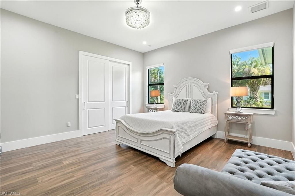 709 15th St Sw, Naples, FL 34117 Photo