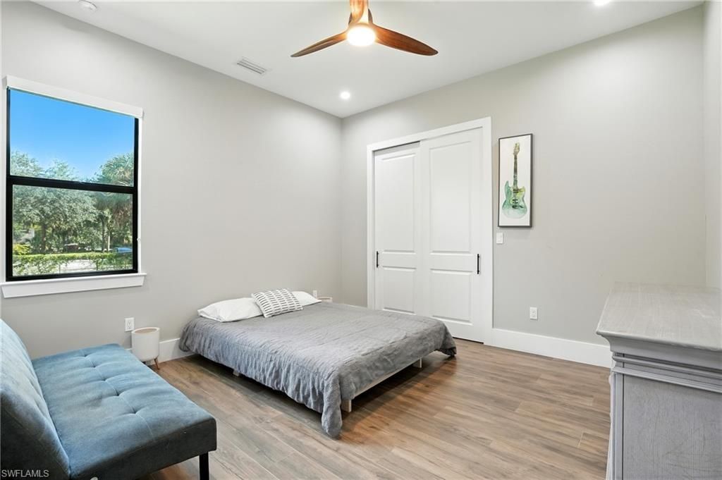 709 15th St Sw, Naples, FL 34117 Photo