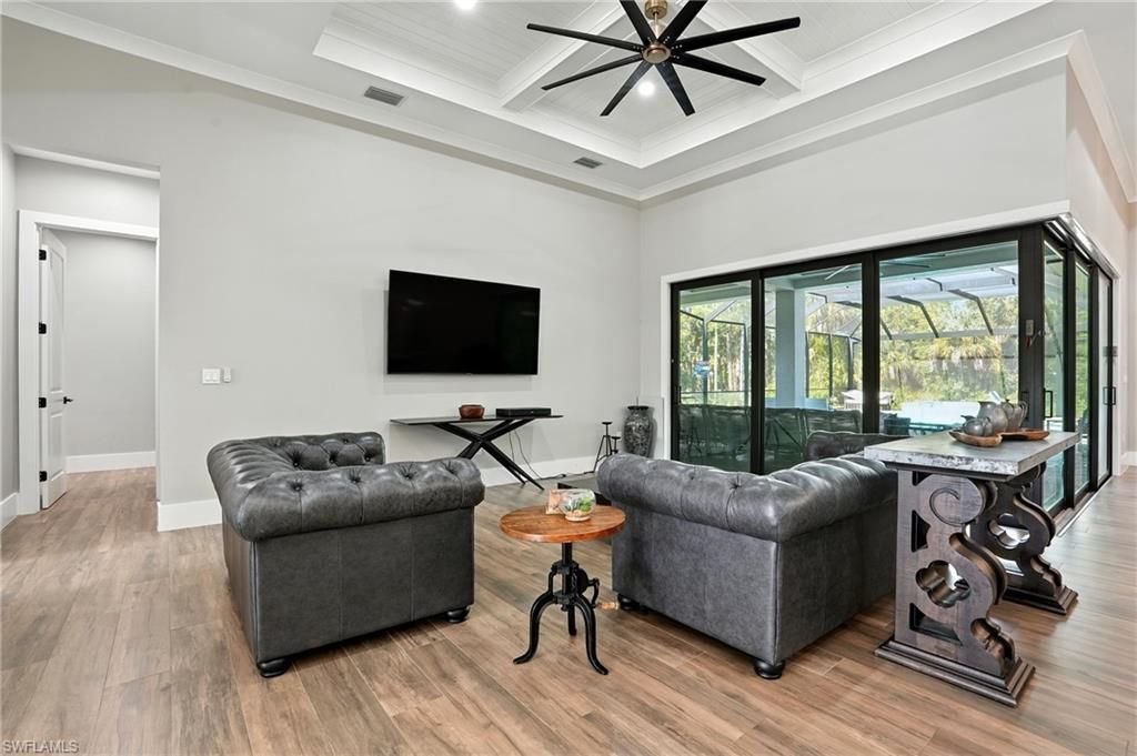 709 15th St Sw, Naples, FL 34117 Photo