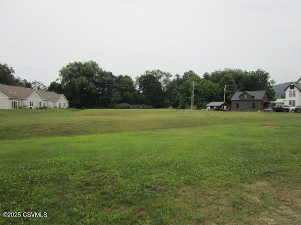 41 GREGG RUN Road, Hughesville, PA 17737