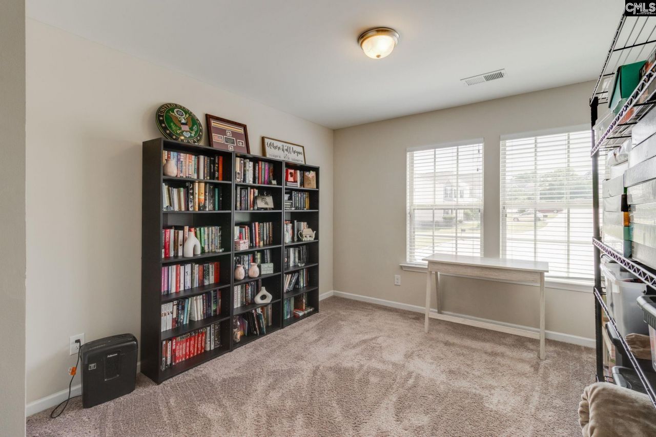 637 Kimpton Drive Photo 25