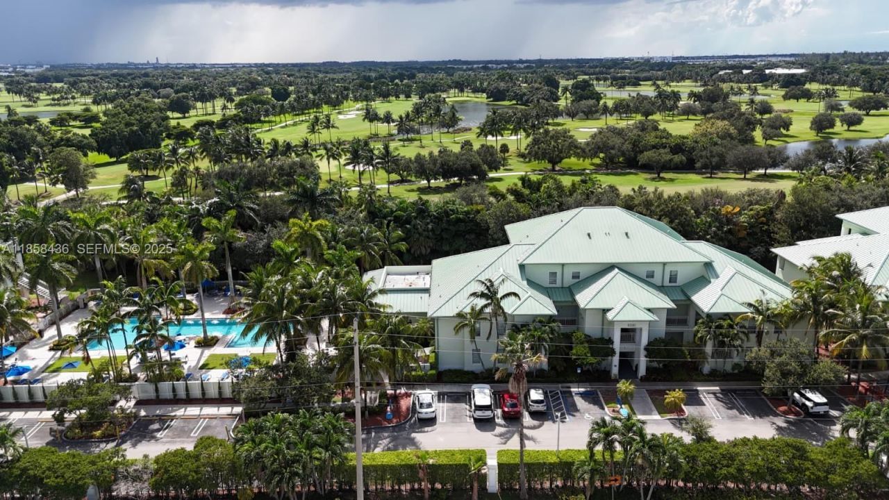 5300 NW 87th Ave, Unit 914, Doral, FL 33178 Photo