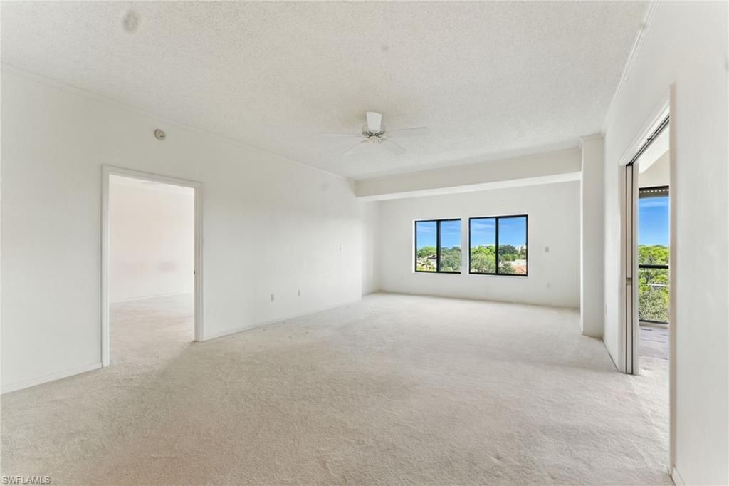 900 Arbor Lake Dr, Unit 9-501, Naples, FL 34110 Photo