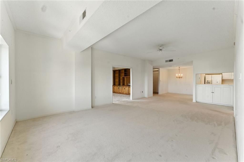 900 Arbor Lake Dr, Unit 9-501, Naples, FL 34110 Photo