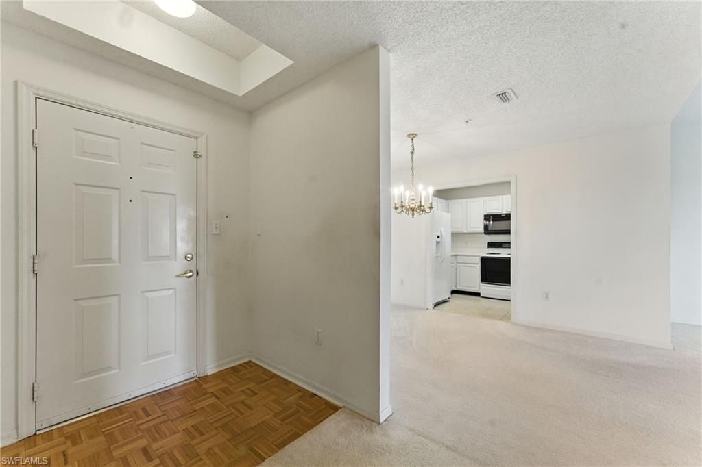 900 Arbor Lake Dr, Unit 9-501, Naples, FL 34110 Photo
