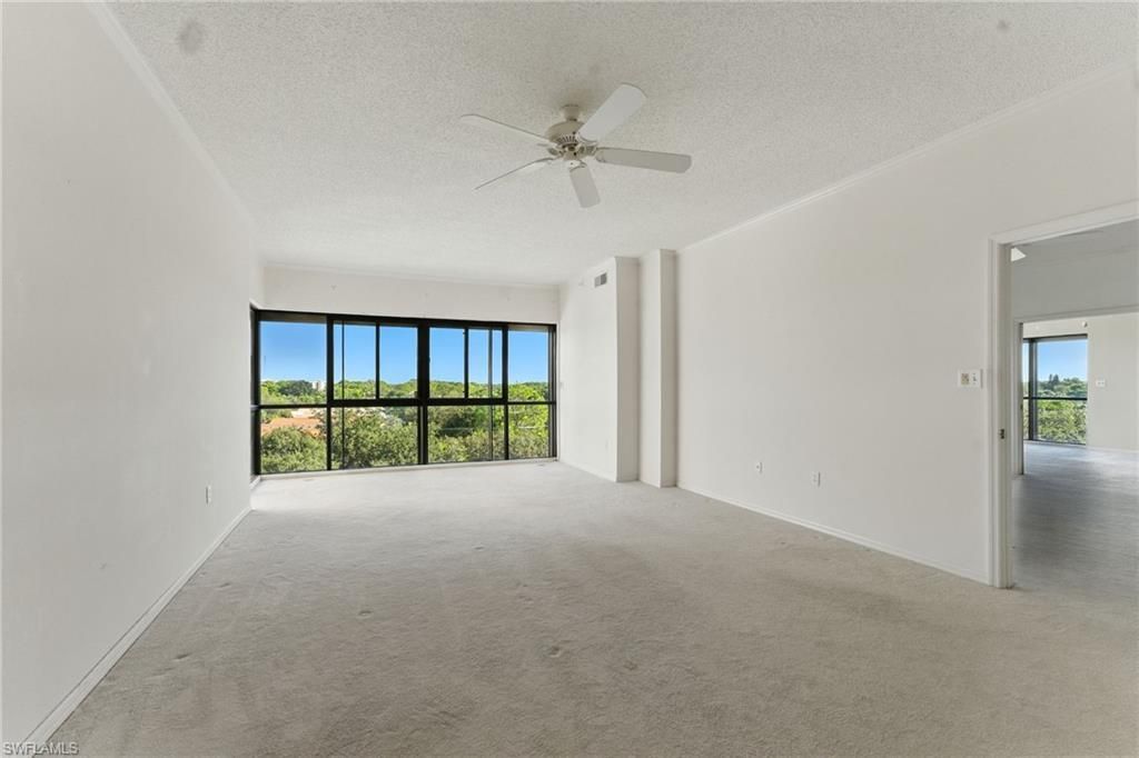 900 Arbor Lake Dr, Unit 9-501, Naples, FL 34110 Photo