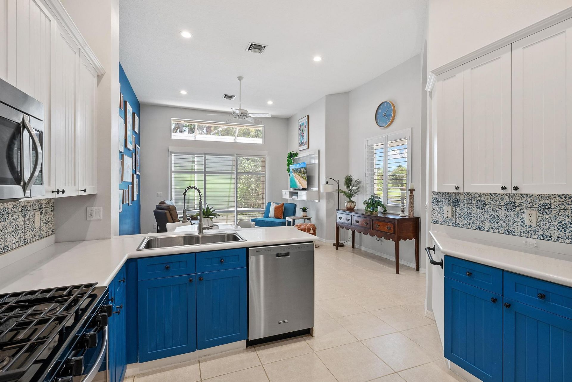 9036 Sand Pine Lane, West Palm Beach, FL 33412 Photo