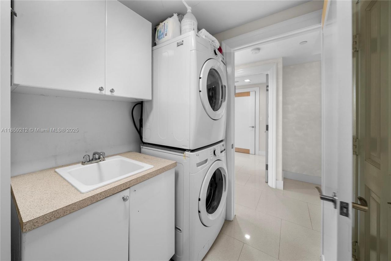 17875 Collins Ave, Unit 801, Sunny Isles Beach, FL 33160 Photo