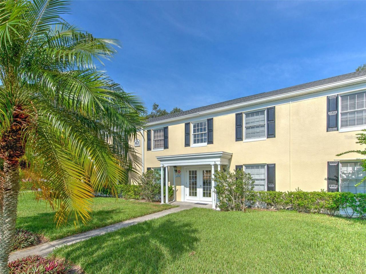 13759 Orange Sunset Drive, Unit 201, Tampa, FL 33618 Main Photo