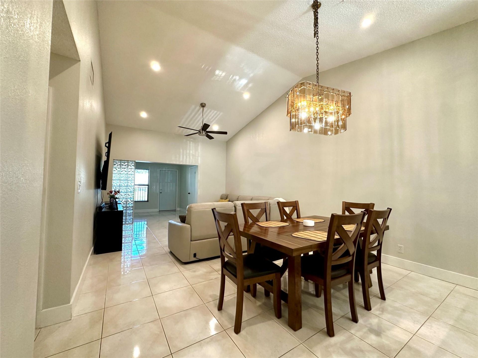 3264 Carambola Circle, Unit 3264, Coconut Creek, FL 33066 Photo