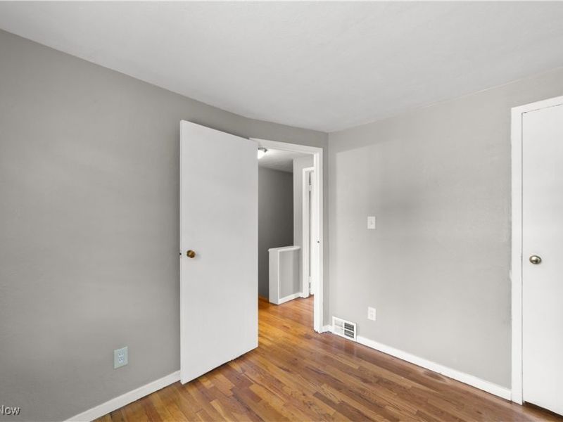 522 Clearview Drive, Euclid, OH 44123 Photo 11