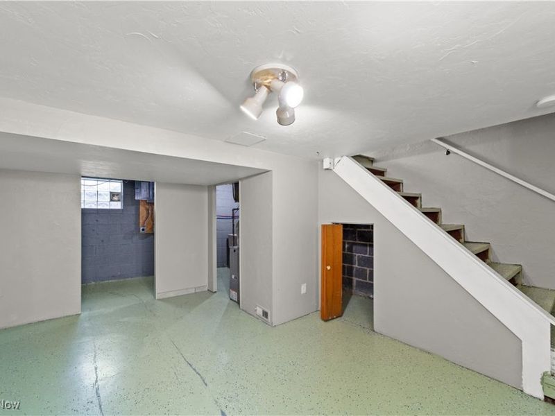 522 Clearview Drive, Euclid, OH 44123 Photo 17