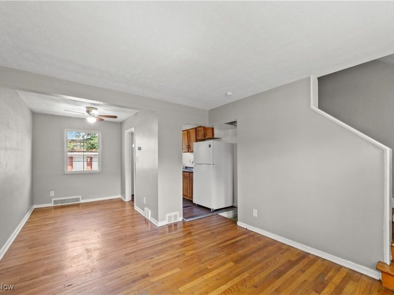 522 Clearview Drive, Euclid, OH 44123 Photo 3