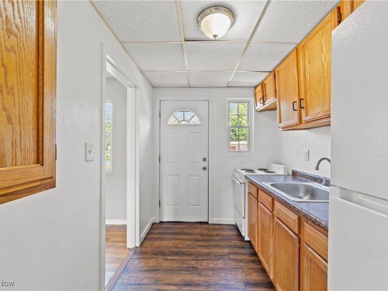 522 Clearview Drive, Euclid, OH 44123 Photo 8