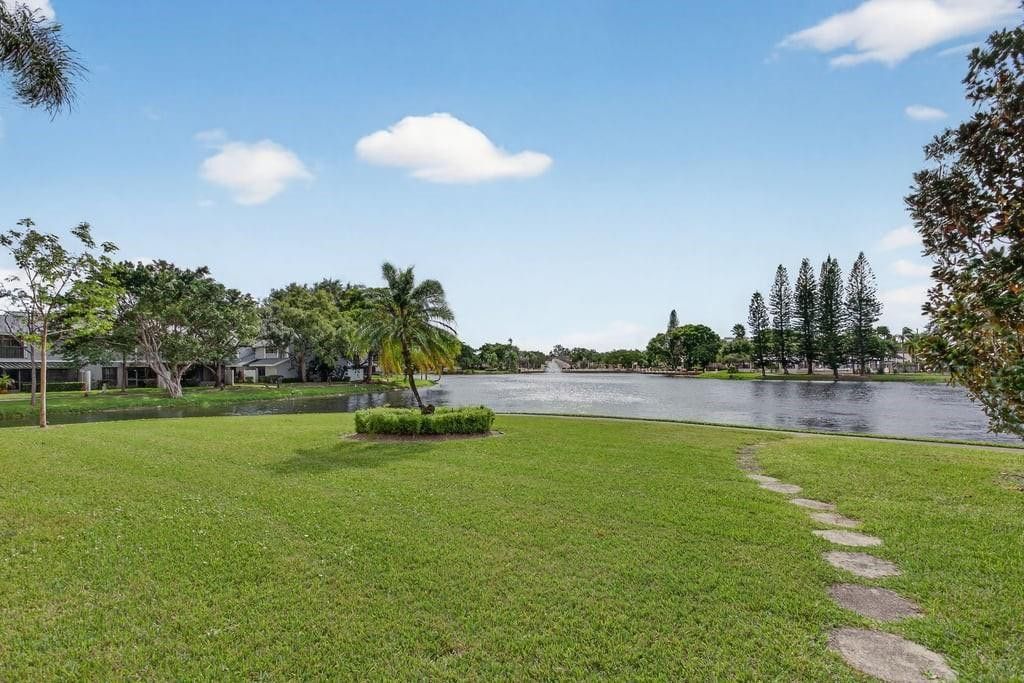 4250 NW 30th Street, Unit 357, Coconut Creek, FL 33066 Photo