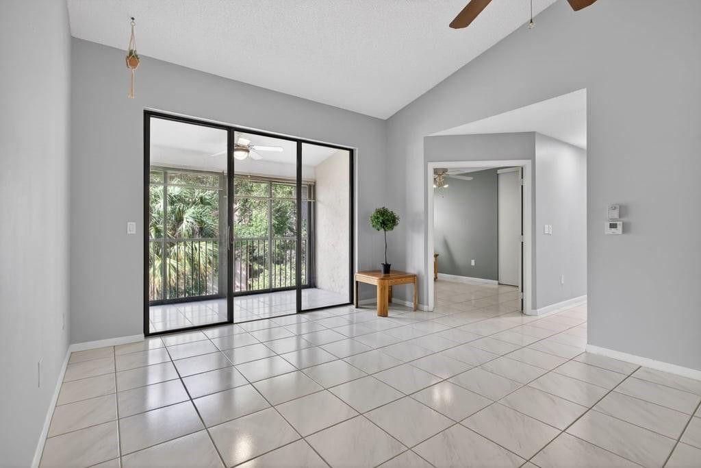 4250 NW 30th Street, Unit 357, Coconut Creek, FL 33066 Photo