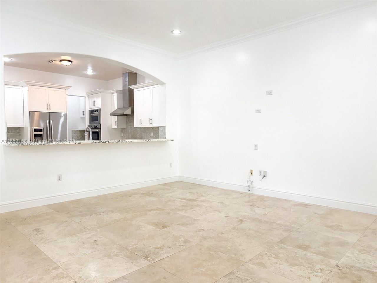 10170 SW 75th Pl, Pinecrest, FL 33156 Photo