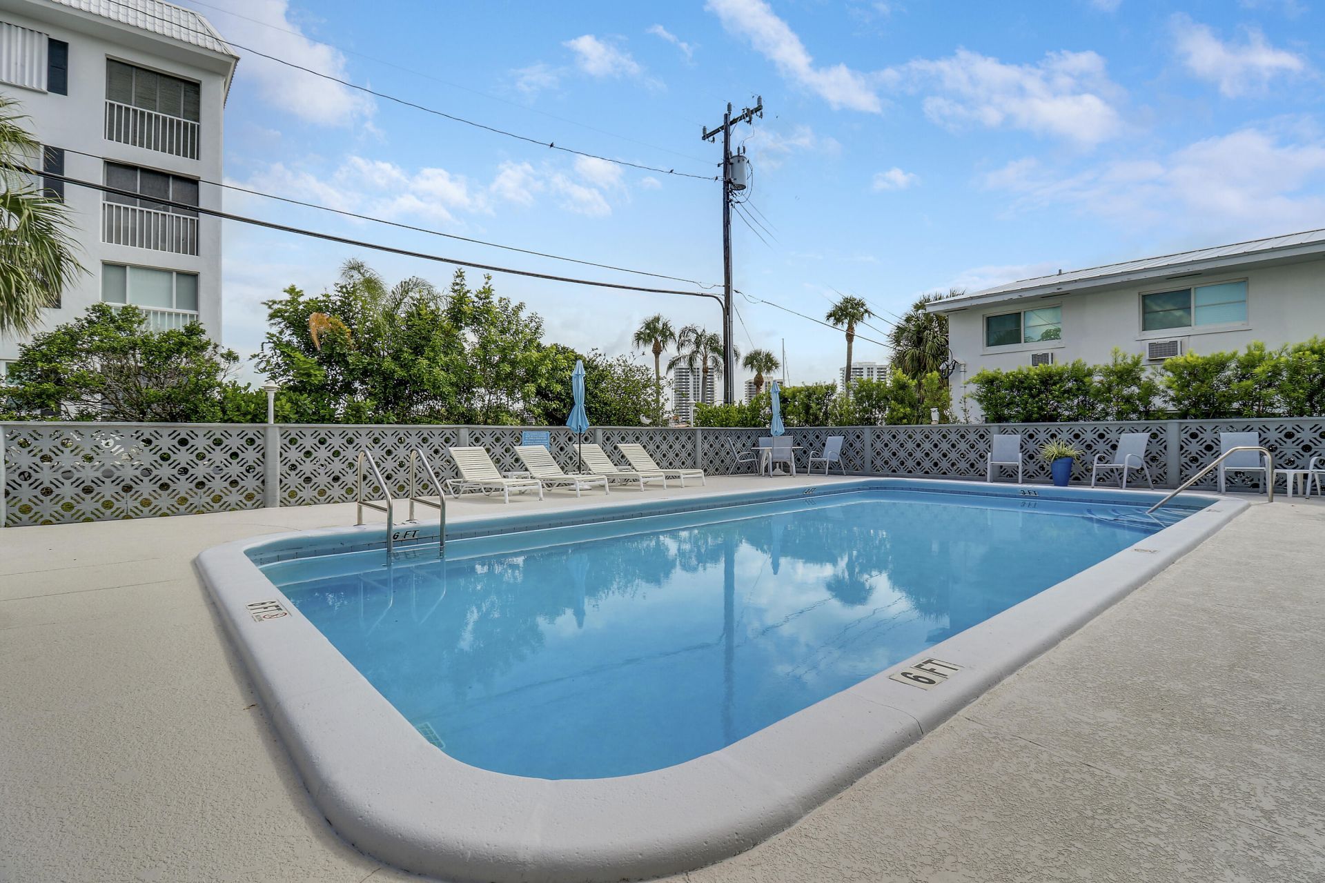 155 Yacht Club Drive, Unit 107, North Palm Beach, FL 33408 Photo