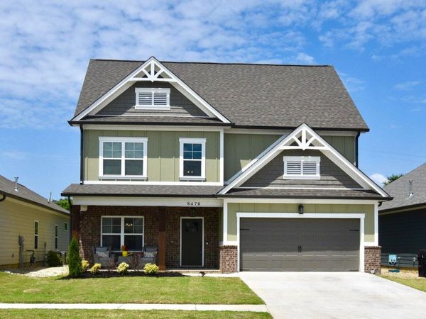 8470 Cherrybark Lane, Ooltewah, TN 37363