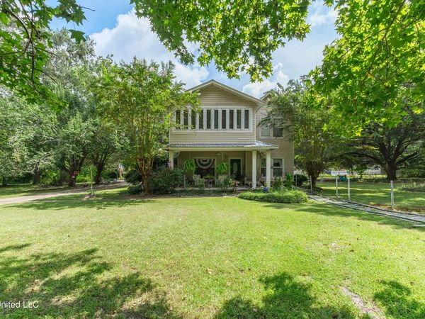 620 Shady Grove Moss Road, Laurel, MS 39443