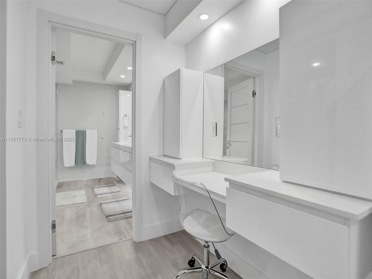 1155 Hillsboro Mile, Unit 202, Hillsboro Beach, FL 33062 Photo