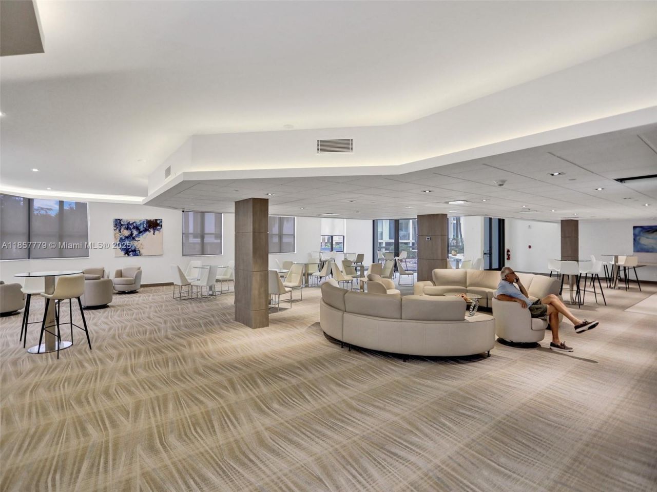 1155 Hillsboro Mile, Unit 202, Hillsboro Beach, FL 33062 Photo