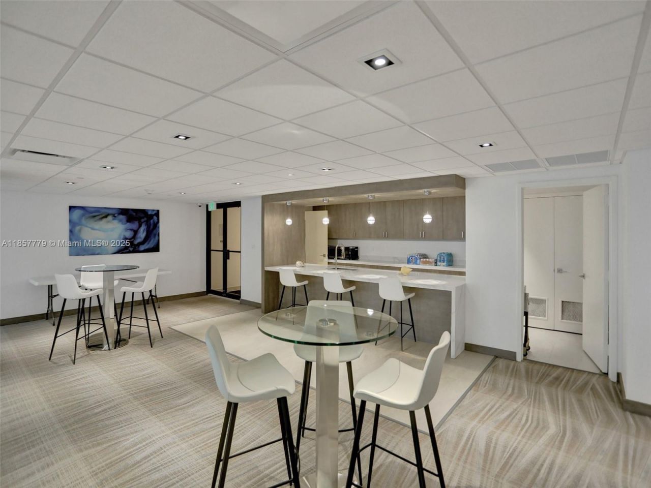 1155 Hillsboro Mile, Unit 202, Hillsboro Beach, FL 33062 Photo