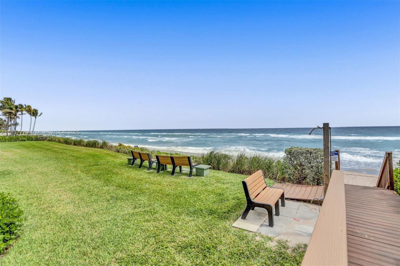 1155 Hillsboro Mile, Unit 202, Hillsboro Beach, FL 33062 Photo