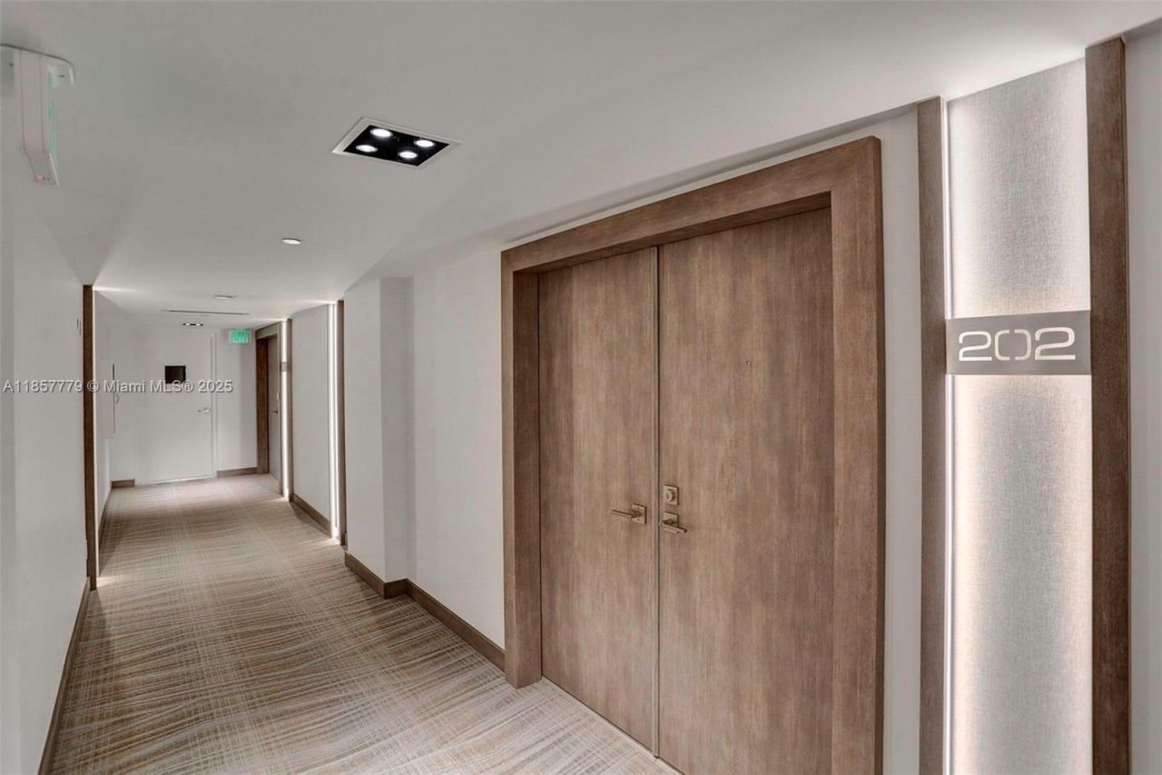 1155 Hillsboro Mile, Unit 202, Hillsboro Beach, FL 33062 Photo