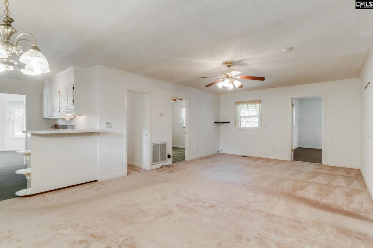 64 Rion Circle  Photo 31