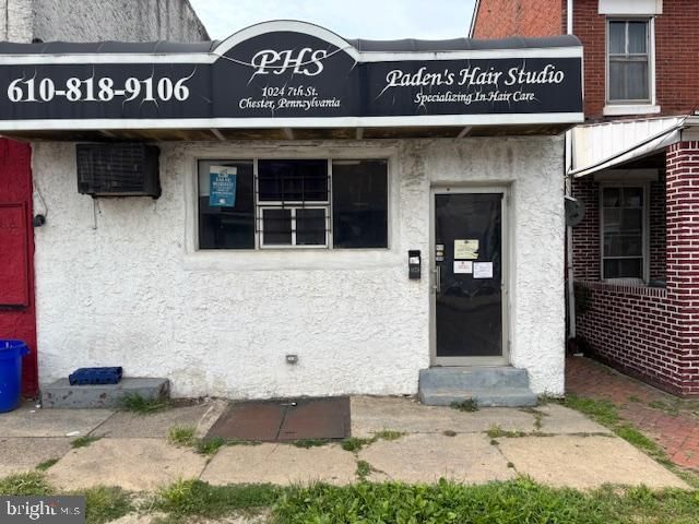 1024 W 7th Street, Chester, PA 19013 Main Photo