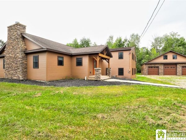 5105 W Lake Road, Mayville, NY 14757