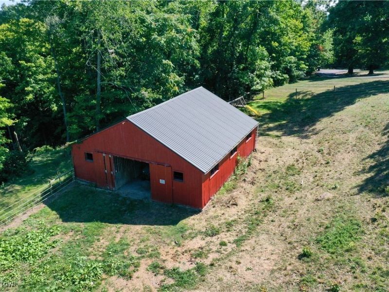 10084 Cadiz Road, Cambridge, OH 43725 Photo 7