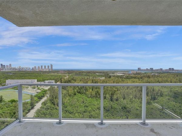 15051 Royal Oaks Ln, Unit 2603, North Miami, FL 33181