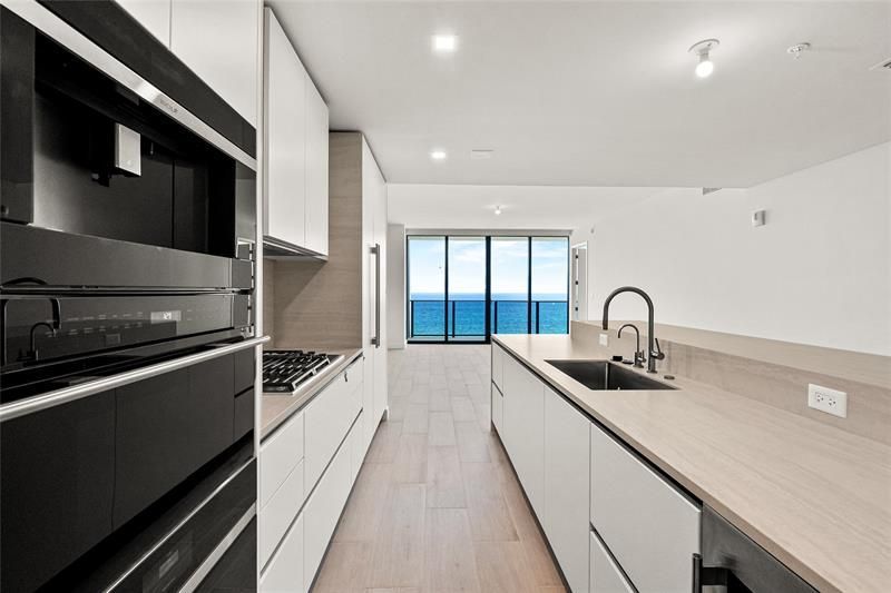 900 N Ocean Boulevard, Unit 1604, Pompano Beach, FL 33062 Photo