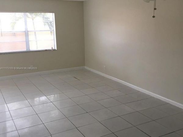 5962 NW 29th Pl, Unit 112, Sunrise, FL 33313