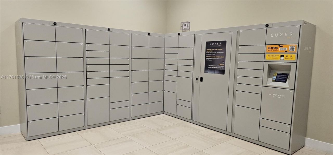 7825 NW 107th Ave, Unit 718, Doral, FL 33178 Photo