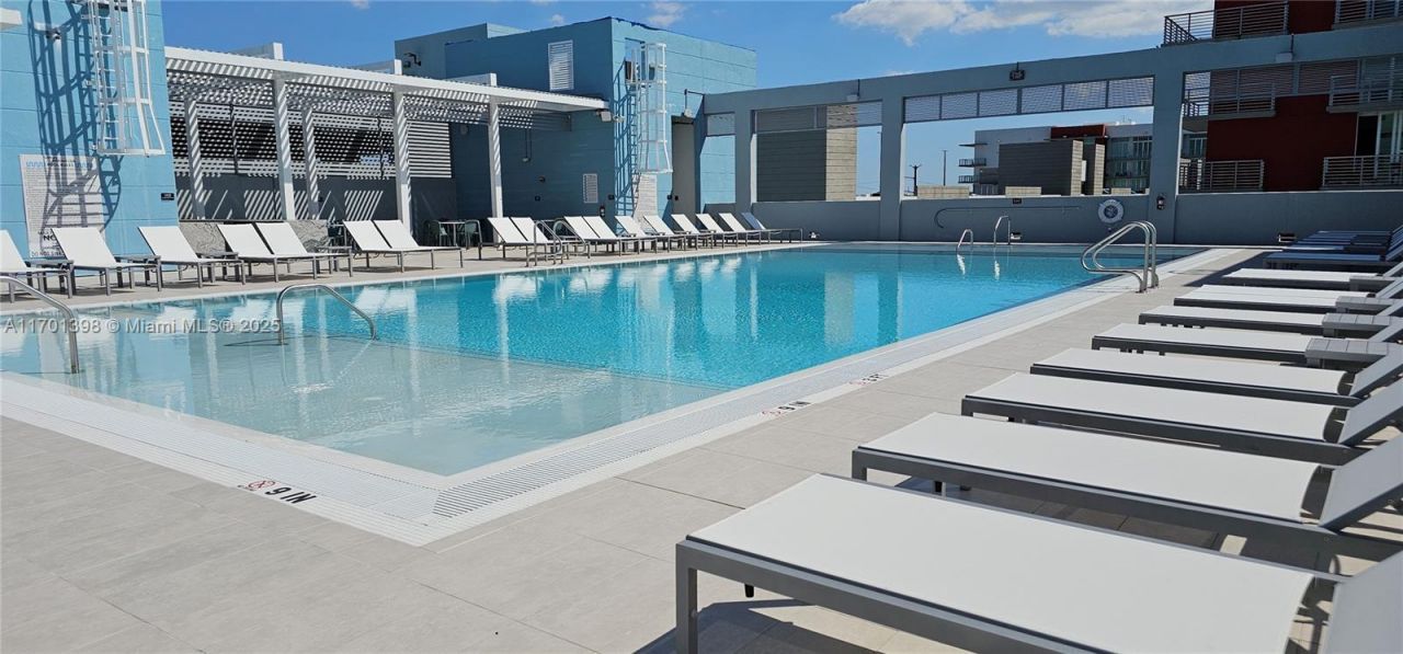 7825 NW 107th Ave, Unit 718, Doral, FL 33178 Photo