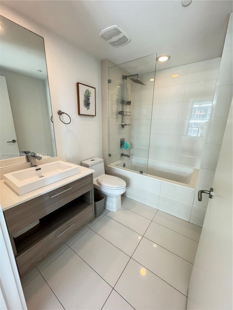 1300 S Miami Ave, Unit 1608, Miami, FL 33130 Photo