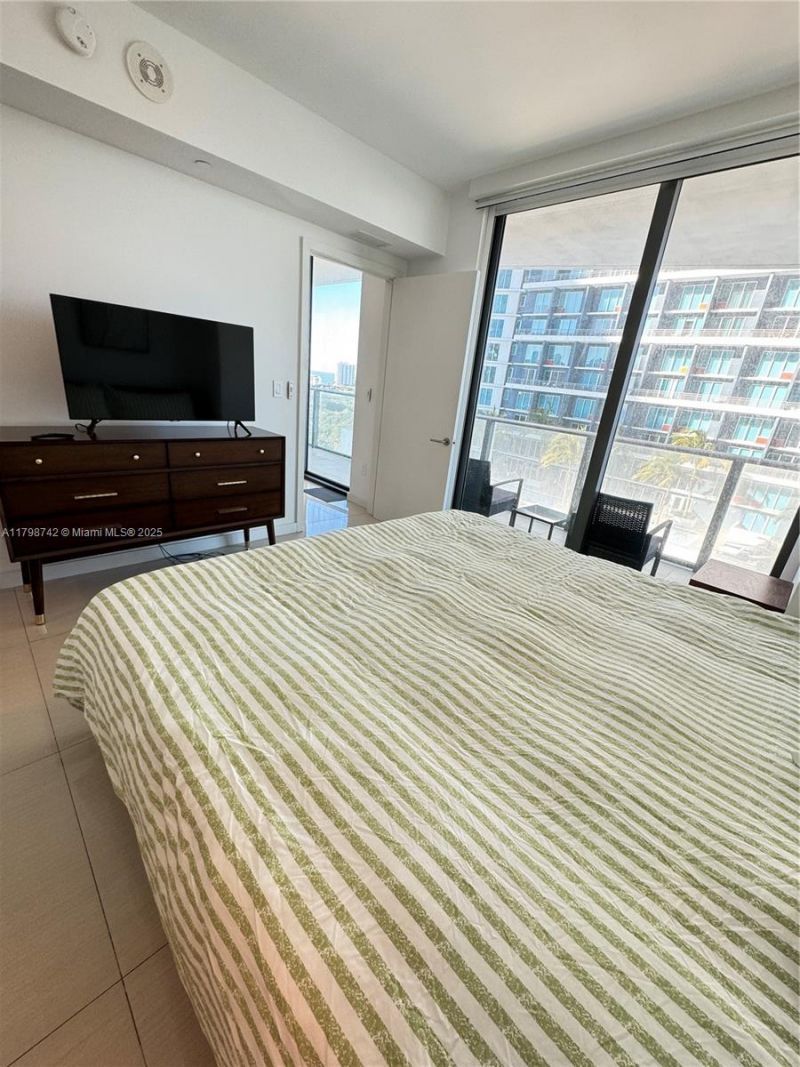 1300 S Miami Ave, Unit 1608, Miami, FL 33130 Photo