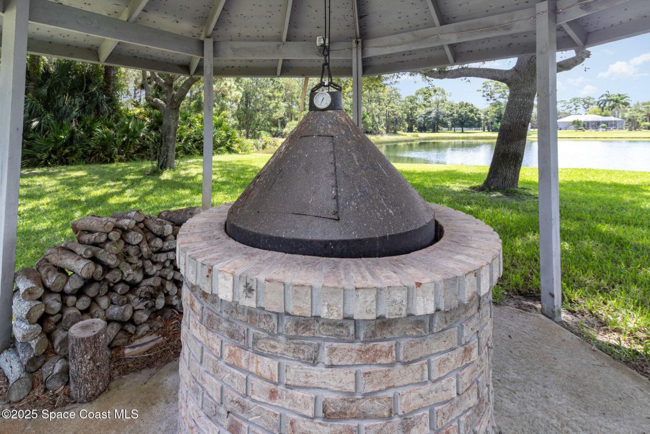 207 Brightwater Drive Se, Palm Bay, FL 32909 Photo