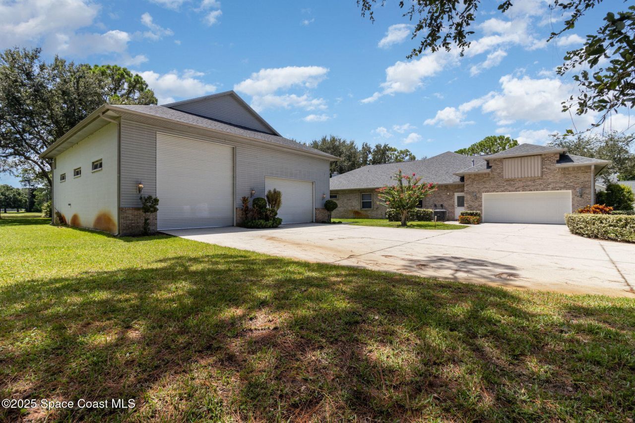 207 Brightwater Drive Se, Palm Bay, FL 32909 Photo