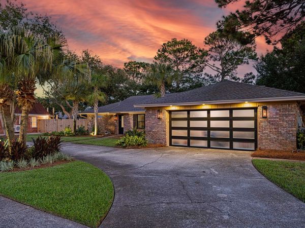 12 E Country Club Drive, Destin, FL 32541