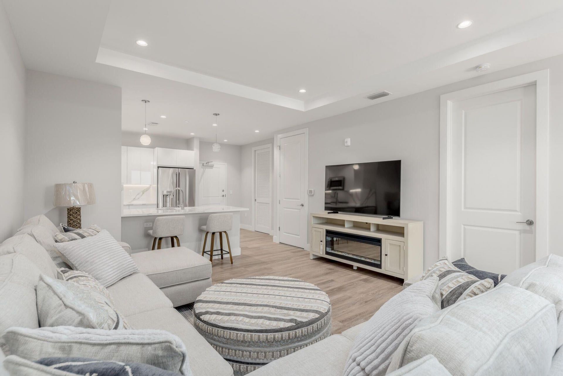 41 SW Seminole Street, Unit 305, Stuart, FL 34994 Photo