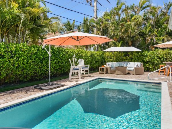 3396 Pebble Place, Jupiter, FL 33469