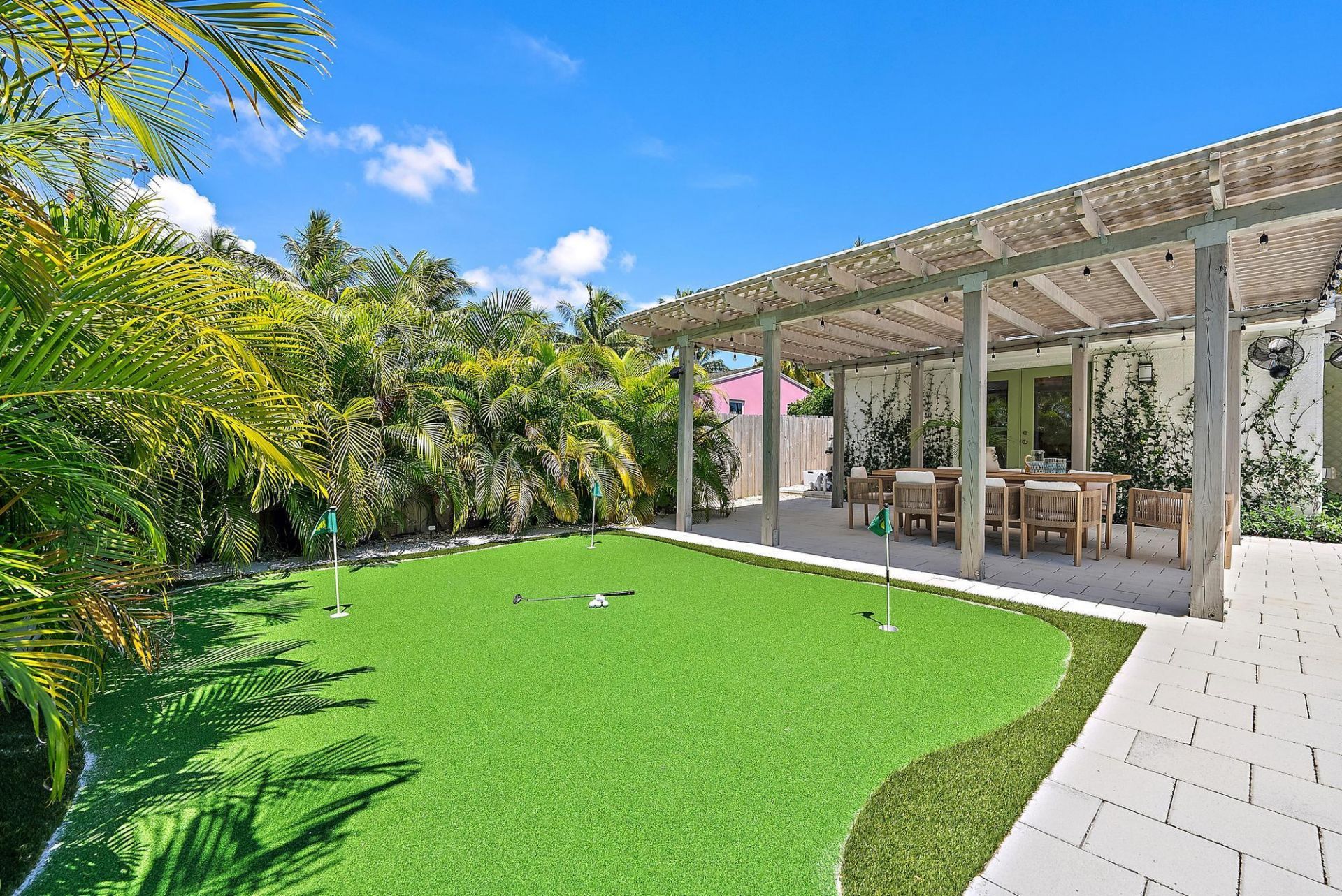 330 Macy Street, West Palm Beach, FL 33405 Photo