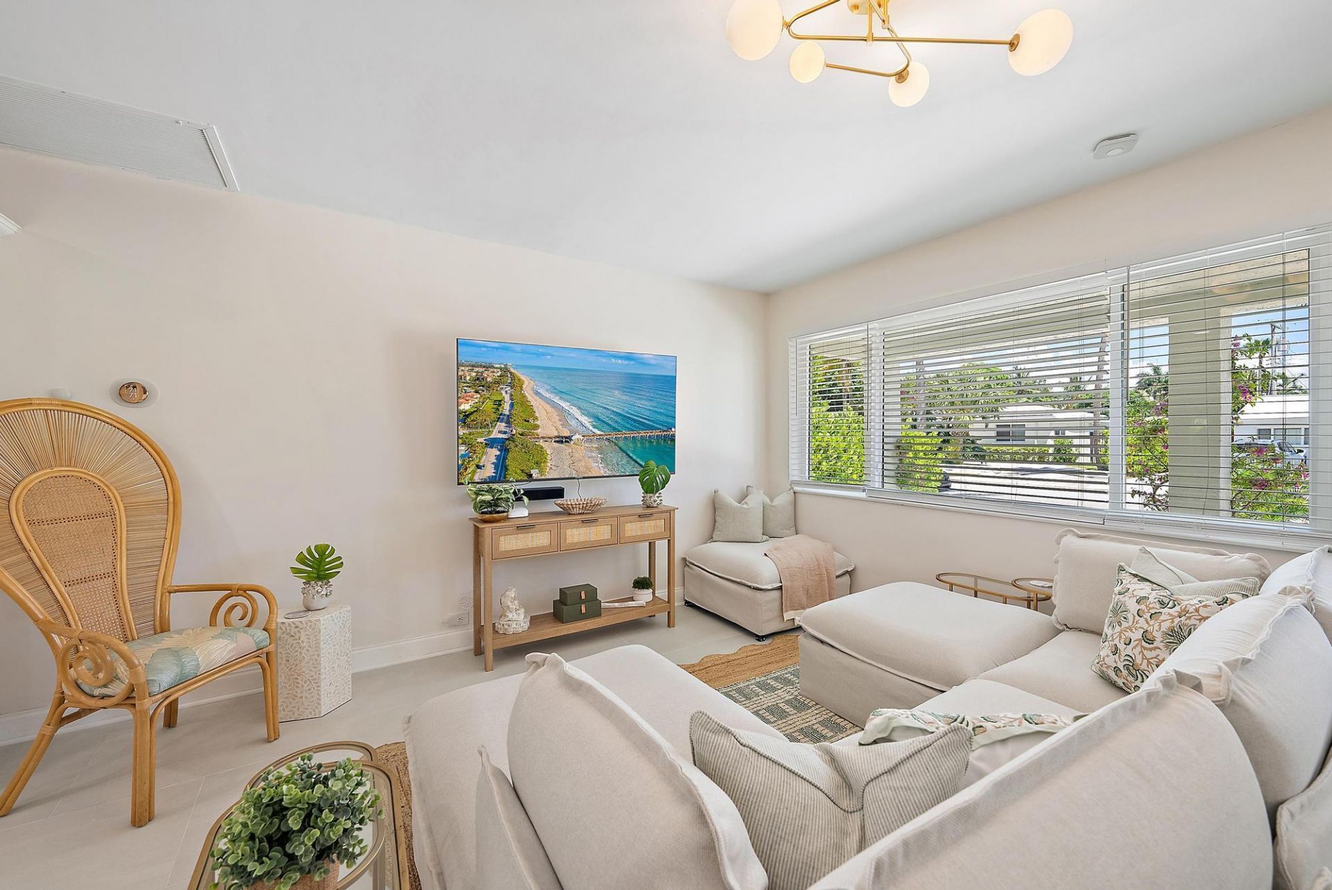 330 Macy Street, West Palm Beach, FL 33405 Photo