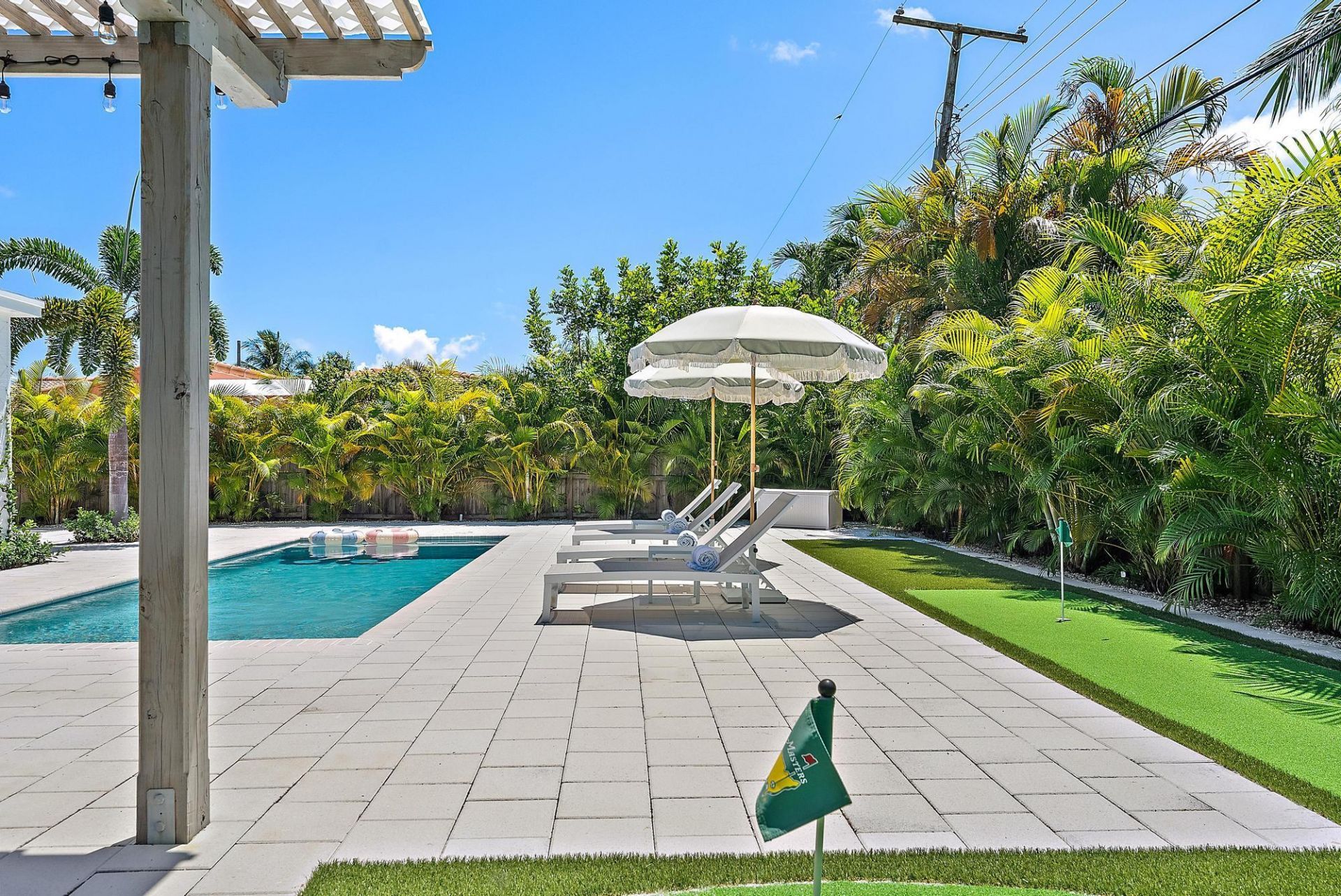 330 Macy Street, West Palm Beach, FL 33405 Photo